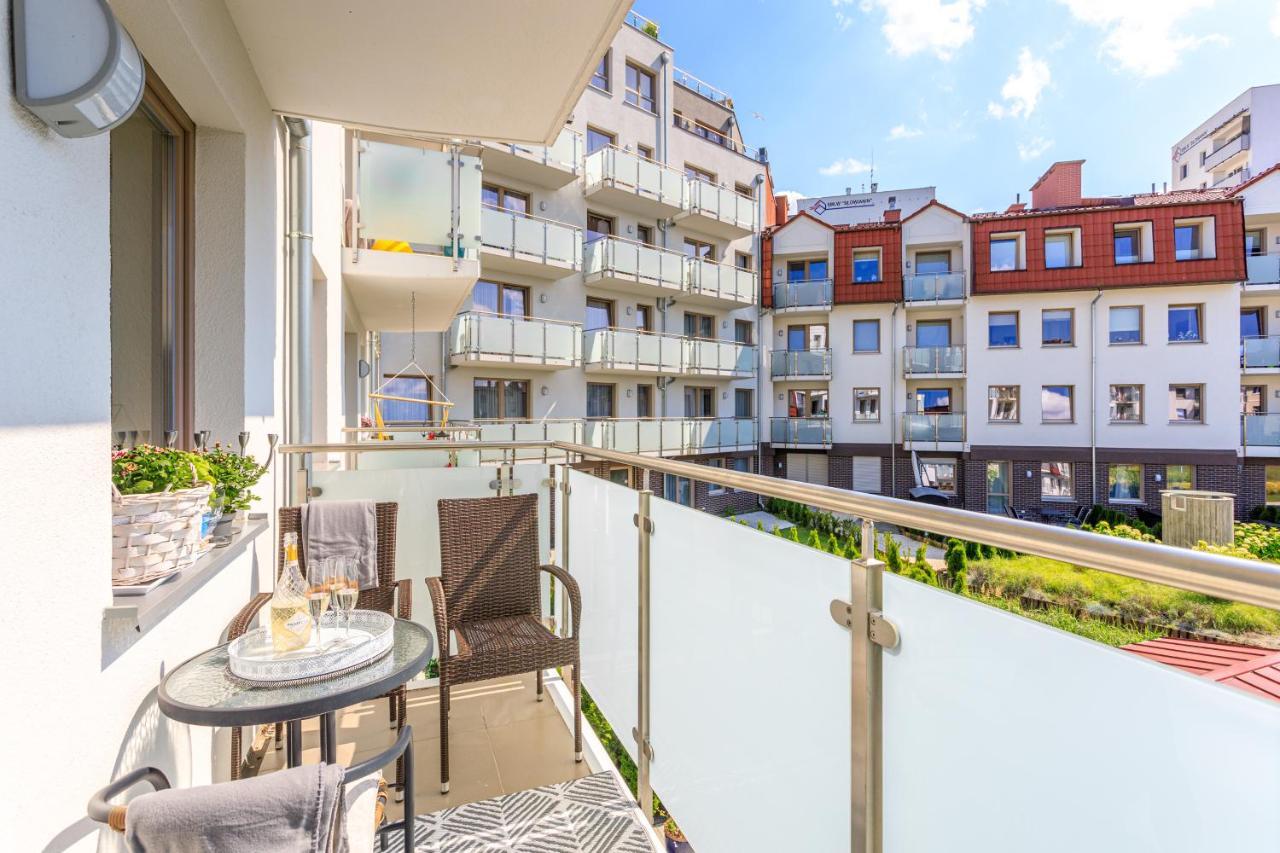 Apartament "Anna" - Kwartal Rozy Wiatrow, 15 Min Spacerem Od Plazy ชวีโนวิชแจ ภายนอก รูปภาพ